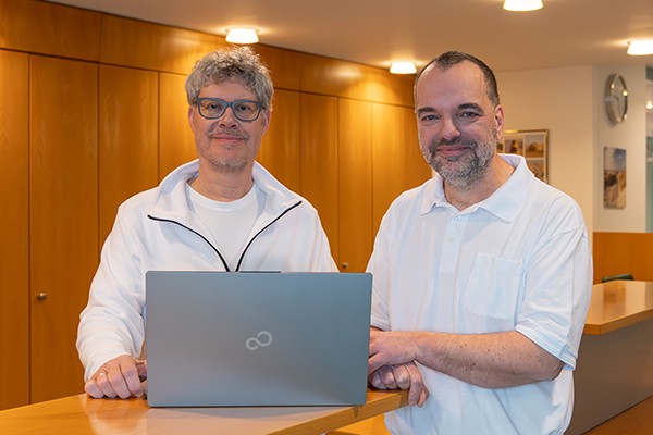 Dr. Gralla und Herr Neustadt am Empfang Dr. Gralla und Herr Neustadt am Empfang